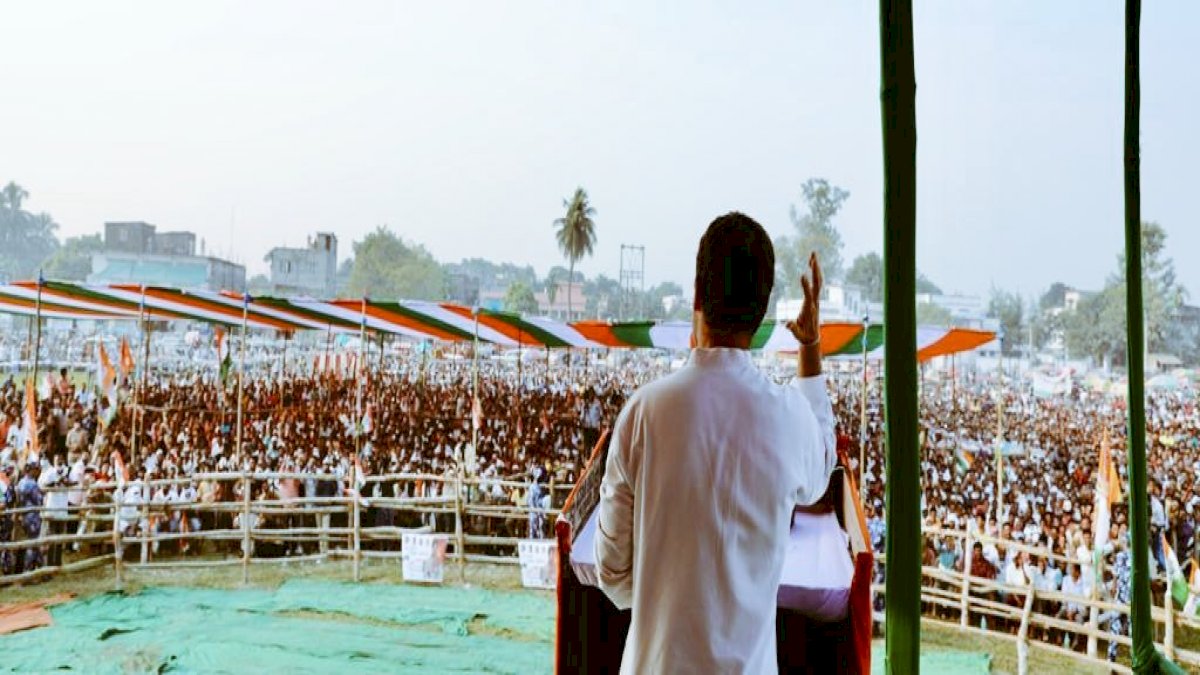 राहुल गांधी ने कहा मैं आरएसएस और बीजेपी से नहीं डरता, मैं सच्चाई का सिपाही हूं राहुल गांधी ने कहा मैं आरएसएस और बीजेपी से नहीं डरता, मैं सच्चाई का सिपाही हूं
