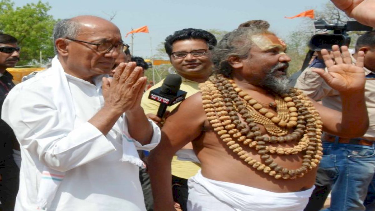 कंप्यूटर बाबा से जेल में मिलने इंदौर जाएंगे दिग्विजय सिंह, उपचुनाव में कांग्रेस का किया था प्रचार कंप्यूटर बाबा से जेल में मिलने इंदौर जाएंगे दिग्विजय सिंह, उपचुनाव में कांग्रेस का किया था प्रचार