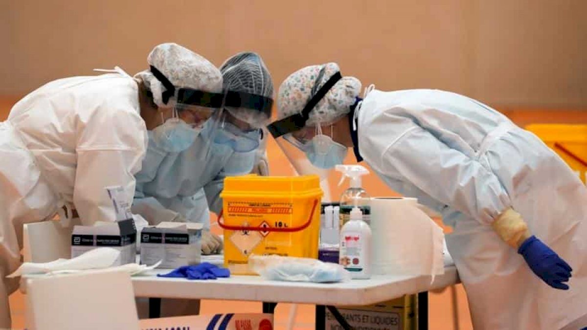 Corona Testing: टाटा समूह ने बनाया नया टेस्ट, RT-PCR के मुकाबले जल्द मिलेगा रिजल्ट Corona Testing: टाटा समूह ने बनाया नया टेस्ट, RT-PCR के मुकाबले जल्द मिलेगा रिजल्ट