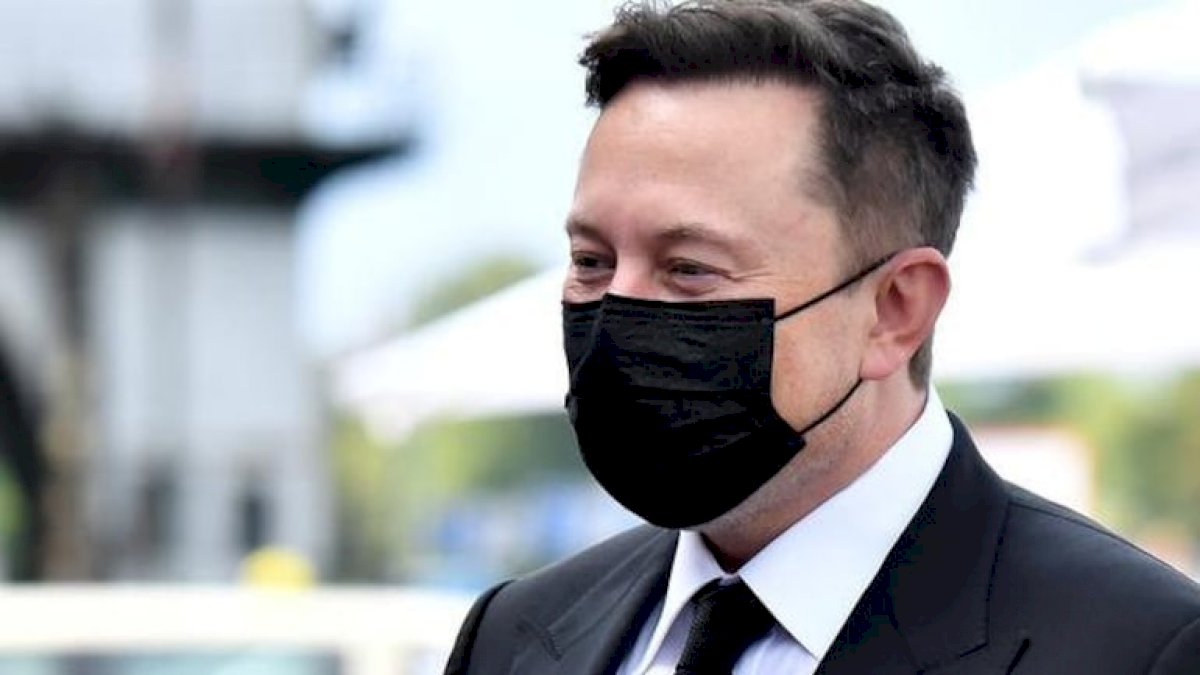 Elon Musk: टेस्ला के सीईओ एलन मस्क हुए कोरोनो पॉज़िटिव Elon Musk: टेस्ला के सीईओ एलन मस्क हुए कोरोनो पॉज़िटिव