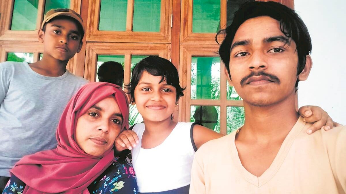 पत्रकार कप्पन की जमानत पर SC में आज सुनवाई, परिवार ने पूछा क्या हमें भी न्याय मिलेगा पत्रकार कप्पन की जमानत पर SC में आज सुनवाई, परिवार ने पूछा क्या हमें भी न्याय मिलेगा