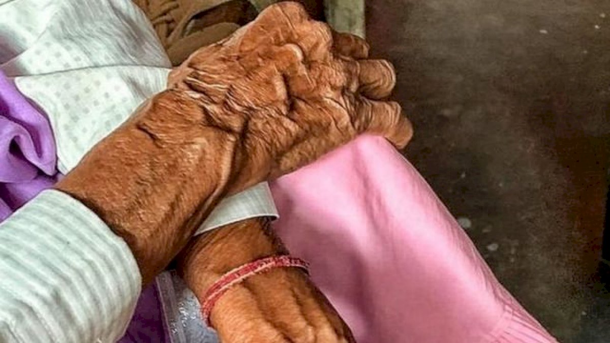 Crime in MP: विदिशा में 70 साल की बुजुर्ग महिला की दुष्कर्म के बाद हत्या Crime in MP: विदिशा में 70 साल की बुजुर्ग महिला की दुष्कर्म के बाद हत्या