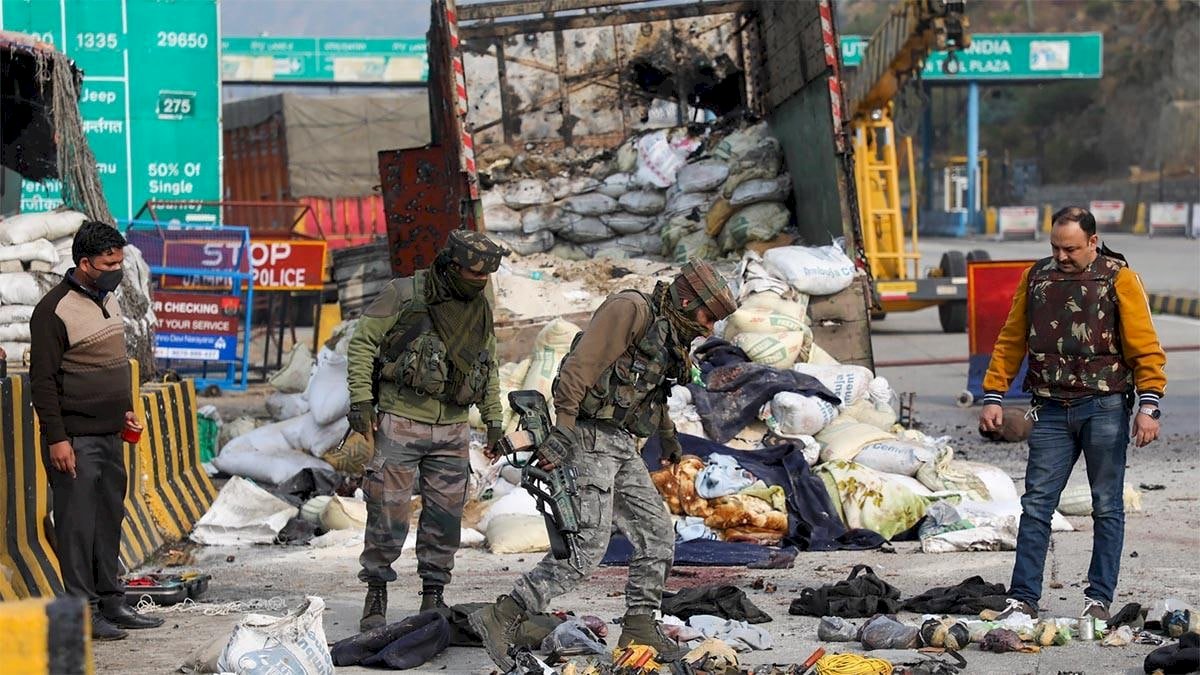 भारत ने पाकिस्तानी उच्चायोग के अधिकारी को तलब किया, नगरोटा साजिश पर कड़ा रुख़ भारत ने पाकिस्तानी उच्चायोग के अधिकारी को तलब किया, नगरोटा साजिश पर कड़ा रुख़