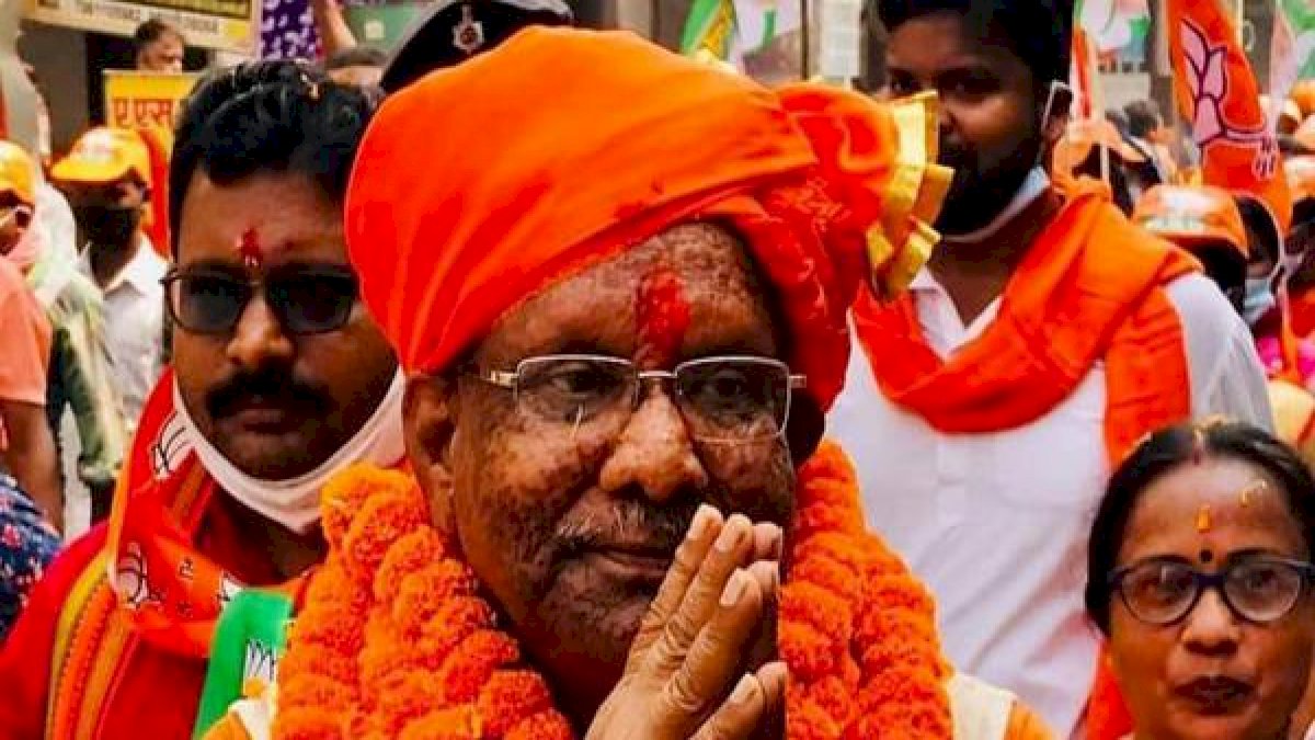 बिहार के डिप्टी सीएम तारकिशोर प्रसाद का कमाल, 5 साल में 12 साल बढ़ी उम्र बिहार के डिप्टी सीएम तारकिशोर प्रसाद का कमाल, 5 साल में 12 साल बढ़ी उम्र