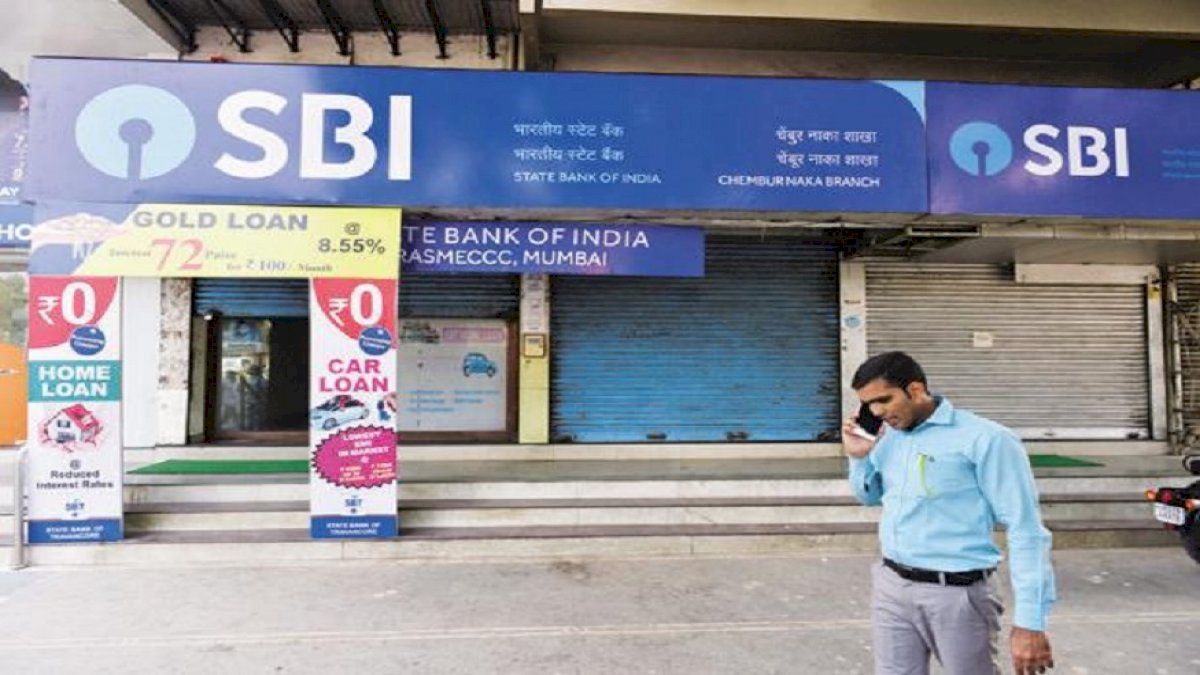 SBI के ग्राहकों को आज हो सकती है परेशानी, जानिए क्या है वजह SBI के ग्राहकों को आज हो सकती है परेशानी, जानिए क्या है वजह
