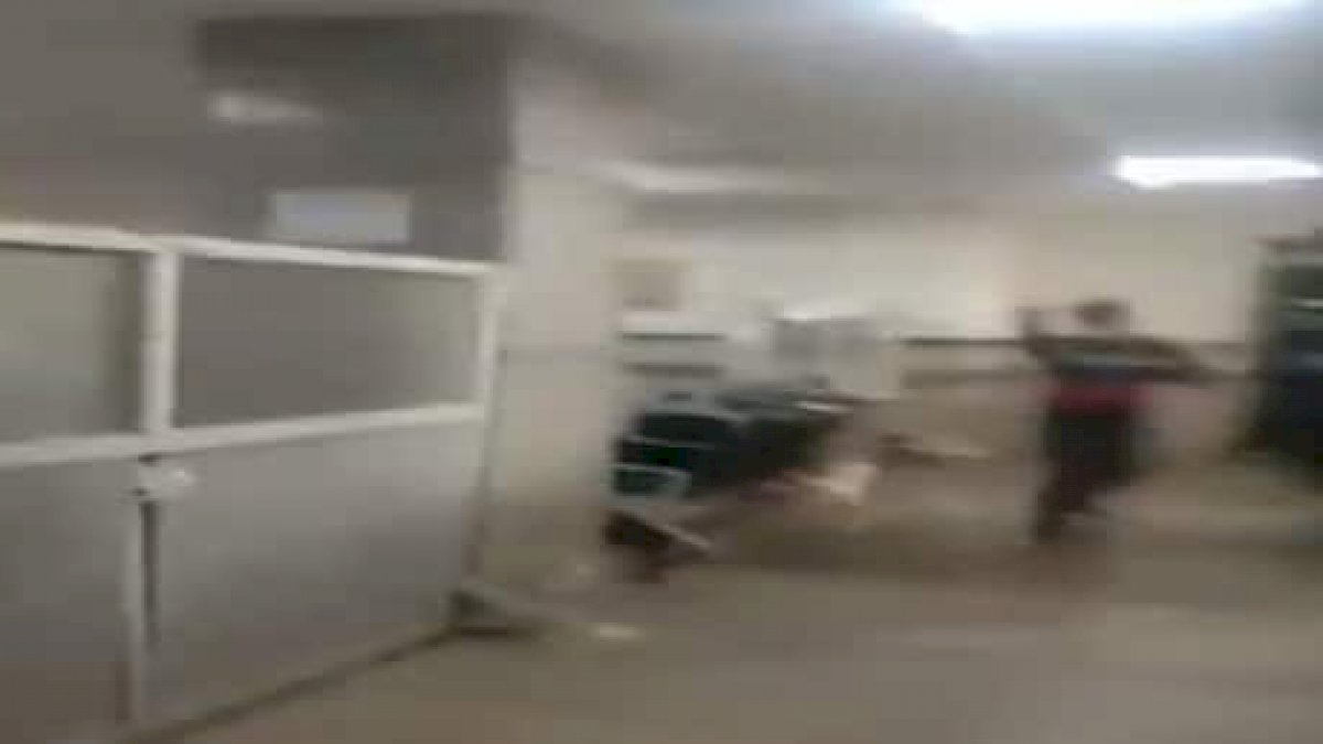 ग्वालियर के अस्पताल में आग लगने के बाद ख़राब मशीनों पर उठे सवाल ग्वालियर के अस्पताल में आग लगने के बाद ख़राब मशीनों पर उठे सवाल
