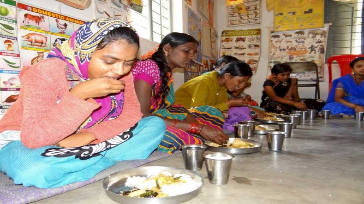 छत्तीसगढ़ में कुपोषण के ख़िलाफ़ मुहिम, गर्भवती महिलाओं, कुपोषित बच्चों का ख़ास ख़्याल छत्तीसगढ़ में कुपोषण के ख़िलाफ़ मुहिम, गर्भवती महिलाओं, कुपोषित बच्चों का ख़ास ख़्याल