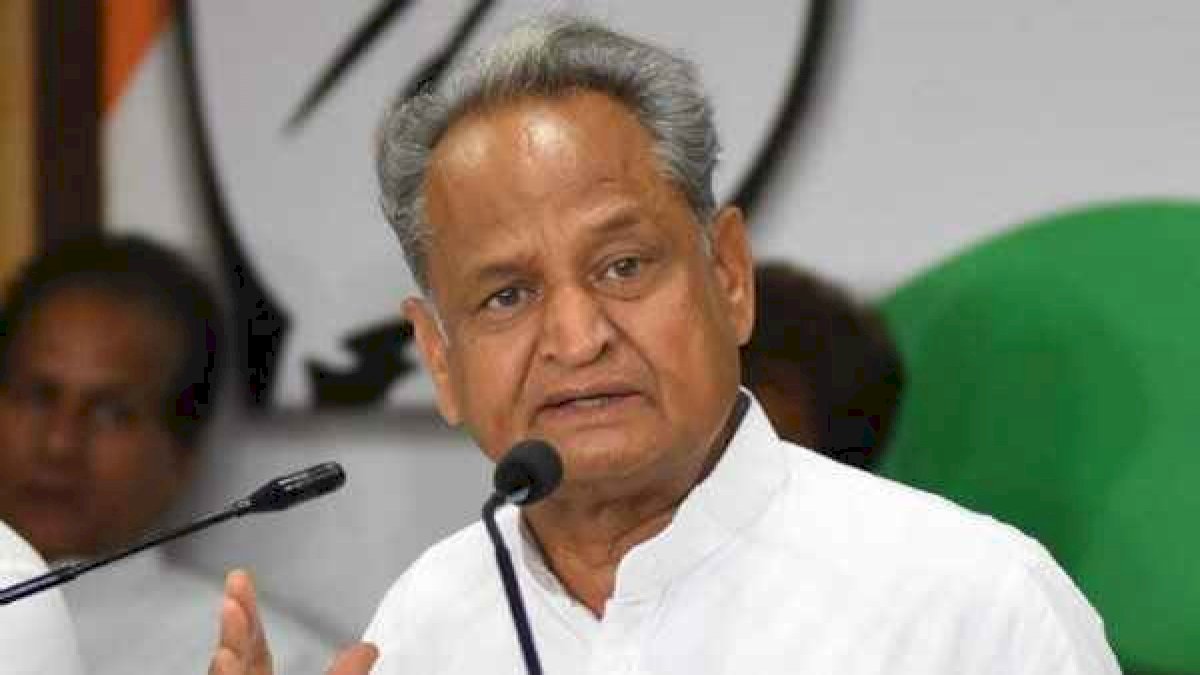 गहलोत सरकार की सौगात, 450 खिलाड़ियों को मिलेगी आउट ऑफ टर्न नौकरी गहलोत सरकार की सौगात, 450 खिलाड़ियों को मिलेगी आउट ऑफ टर्न नौकरी
