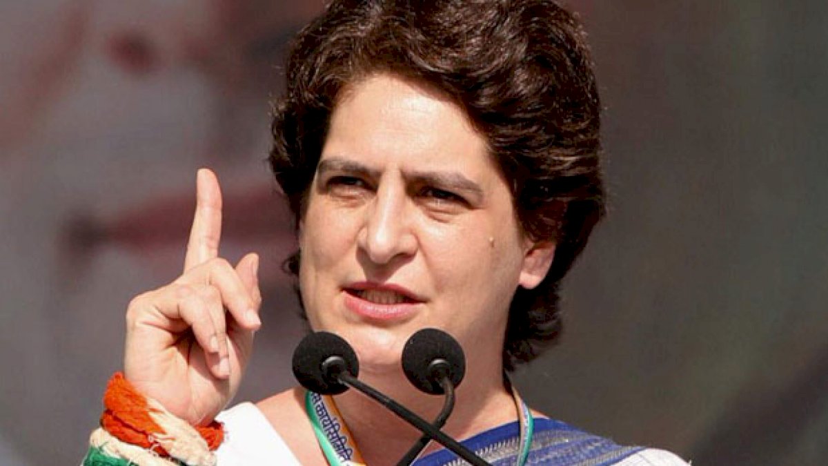 Priyanka Gandhi: यूपी में महिलाओं पर बढ़ रहा अत्याचार, सिर्फ ढोंग और झूठे प्रचार में लगी सरकार Priyanka Gandhi: यूपी में महिलाओं पर बढ़ रहा अत्याचार, सिर्फ ढोंग और झूठे प्रचार में लगी सरकार