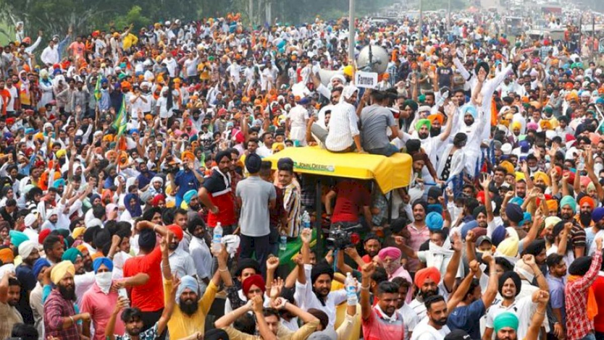 Farmers Protest: किसान संगठनों का आरपार की लड़ाई का एलान, 8 दिसंबर को करेंगे भारत बंद Farmers Protest: किसान संगठनों का आरपार की लड़ाई का एलान, 8 दिसंबर को करेंगे भारत बंद