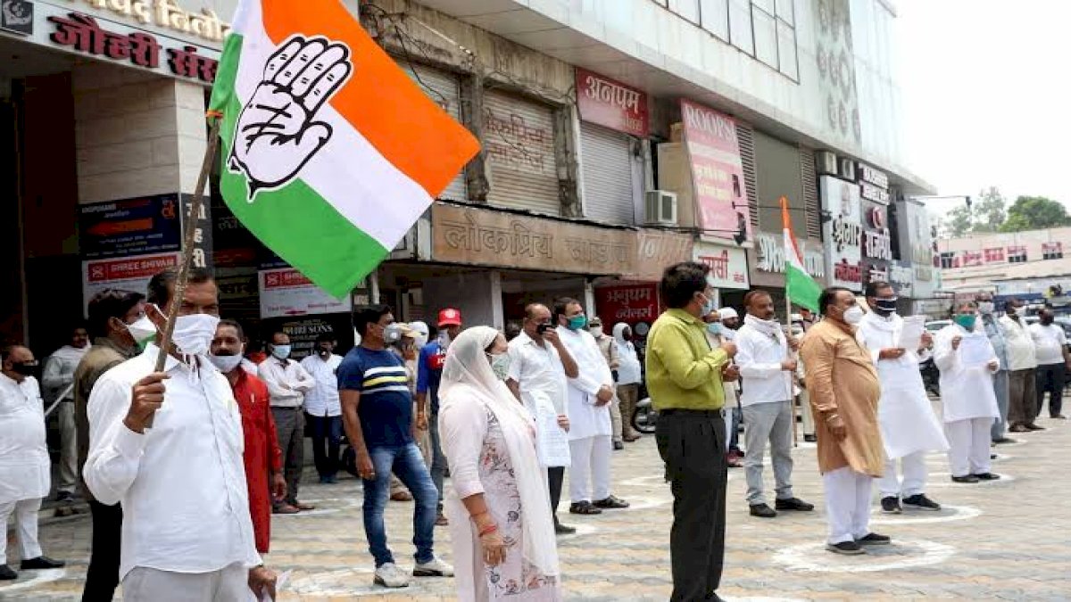 Bharat Bandh: इंदौर में छावनी कृषि मंडी में धरना देगी कांग्रेस, दिग्विजय सिंह भी रहेंगे मौजूद Bharat Bandh: इंदौर में छावनी कृषि मंडी में धरना देगी कांग्रेस, दिग्विजय सिंह भी रहेंगे मौजूद
