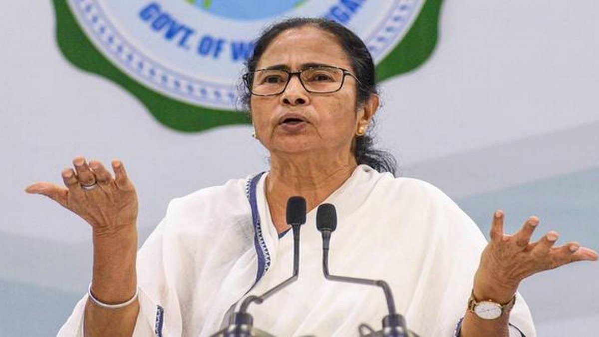 Mamata Banerjee: बीजेपी का नाटक है जेपी नड्डा के काफिले पर पथराव का आरोप Mamata Banerjee: बीजेपी का नाटक है जेपी नड्डा के काफिले पर पथराव का आरोप