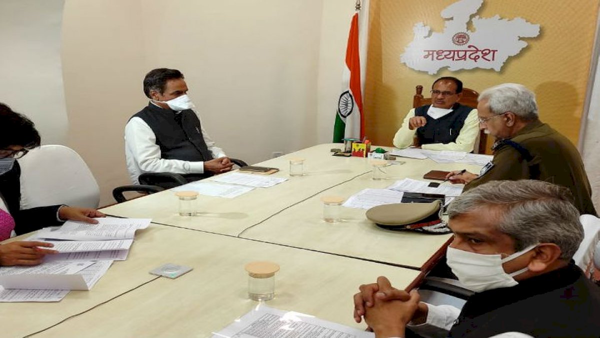 मध्य प्रदेश में ड्रग माफिया के खिलाफ सख्ती का फ़ैसला मध्य प्रदेश में ड्रग माफिया के खिलाफ सख्ती का फ़ैसला