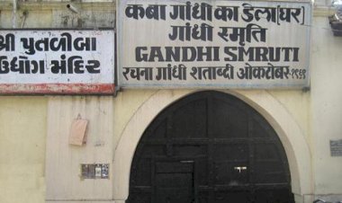 gandhi's childhood home in rajkot 