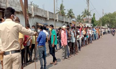 line in korba, Chhattisgarh. photo courtesy  : patirka