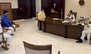 manoj choudhary with CM shivraj singh chouhan