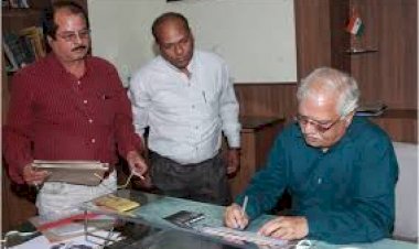 भोपाल संभागायुक्‍त कवींद्र कियावत 