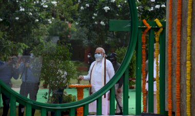 photo courtesy : PIB