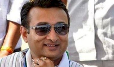 Photo Courtesy: Naidunia  Photo Courtesy: Naidunia