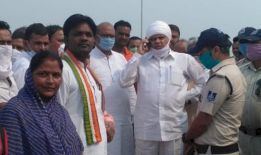 Photo Courtesy : Twitter Photo Courtesy : Twitter