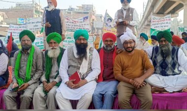 Photo Courtesy: Dainik Bhaskar  Photo Courtesy: Dainik Bhaskar