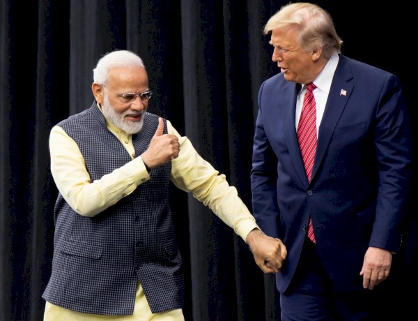 Pm modi and US president trump Pm modi and US president trump