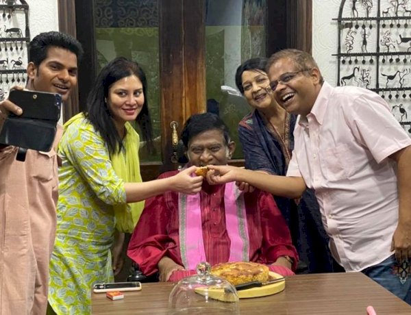 file picture : jogi's birth day celebration with family 
