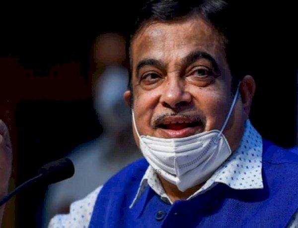 Photo courtesy : aajtak Photo courtesy : aajtak