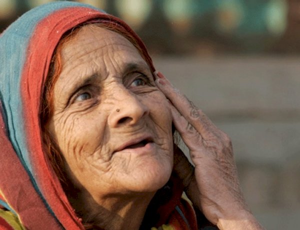 Photo Courtesy : zee news Photo Courtesy : zee news