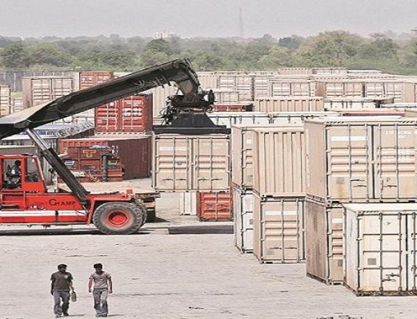 Pic: Business Standard Pic: Business Standard