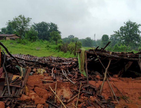 Photo Courtesy: Zee news Photo Courtesy: Zee news