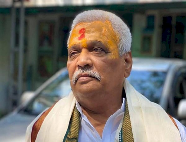 Photo Courtesy: Jansatta Photo Courtesy: Jansatta