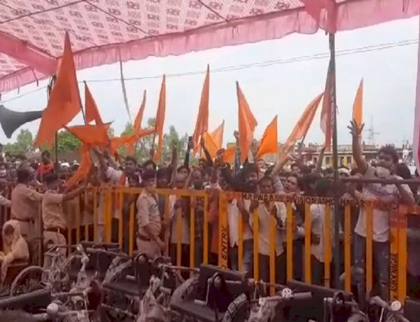 Photo Courtesy: News 18 Photo Courtesy: News 18