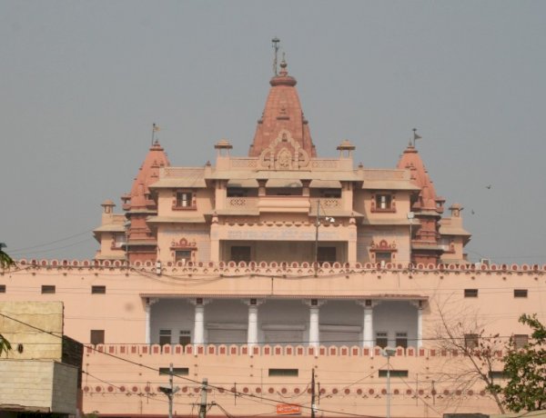 Photo Courtesy: Photo: Wikimedia Commons Photo Courtesy: Photo: Wikimedia Commons