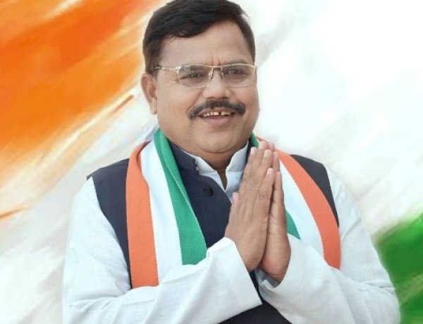 Photo Courtesy: Twitter Photo Courtesy: Twitter