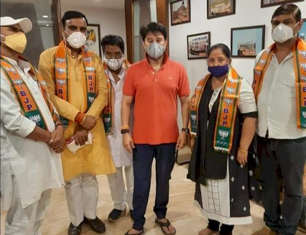 Courtesy: Twitter Courtesy: Twitter