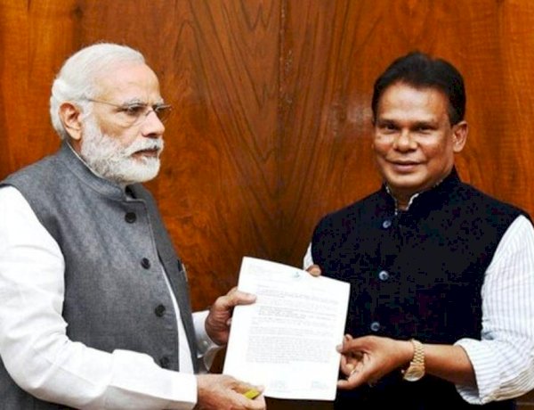 Photo Courtesy: Twitter Photo Courtesy: Twitter