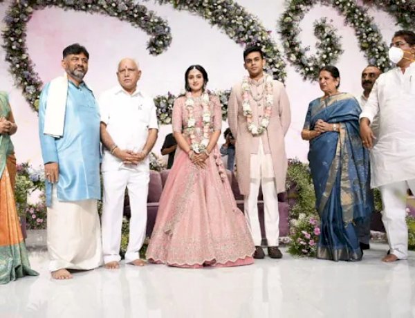 Photo courtesy: One India Photo courtesy: One India