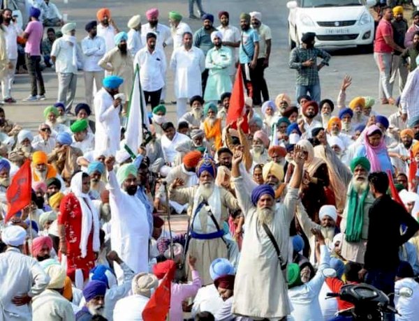 Photo Courtesy: Hindustan Times Photo Courtesy: Hindustan Times