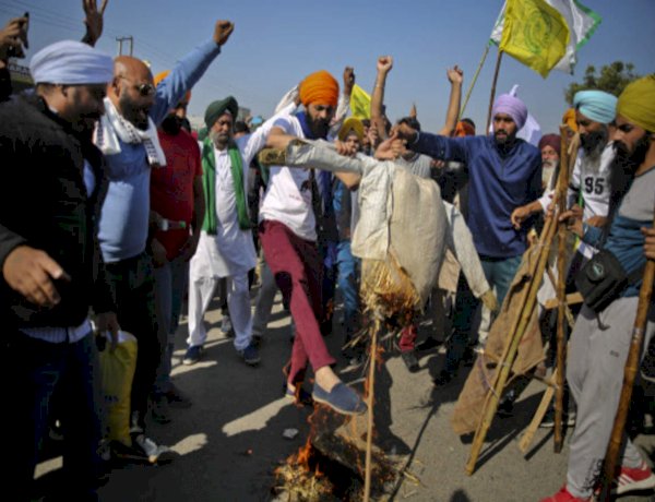 Photo Courtesy : Times Of India Photo Courtesy : Times Of India