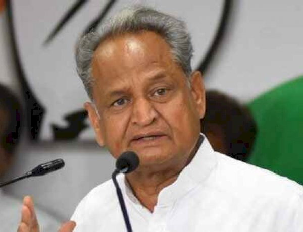 Photo Courtesy: Go News India Photo Courtesy: Go News India