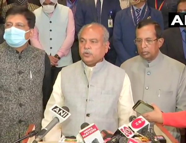 Photo Courtesy: ANI/Twitter Photo Courtesy: ANI/Twitter